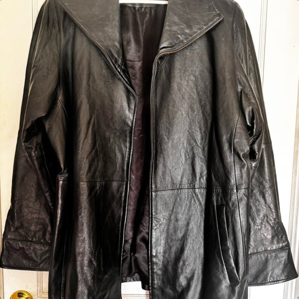 Vintage Brownstone Studio Black Genuine Leather Oversized Jacket – Bold, Timeles
